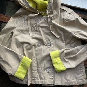 Roxy lightweight spring jacket with pop of color
